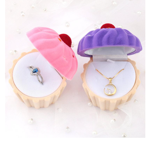 BUY Cute Velvet Fabric Handmade Packaging Jewellery Packaging Box and GET 1 Jewellery for FREE Gift for Earrings Bracelets Pendant Necklaces