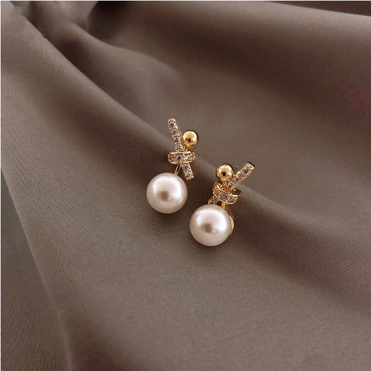 Pearl Casual Elegant Charm Stud Earrings